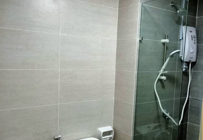 Gravit8 @ Klang South