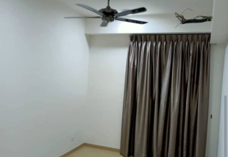 Gravit8 @ Klang South