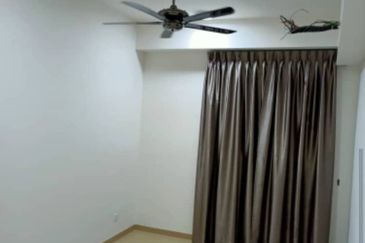 Gravit8 @ Klang South