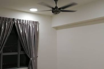 Gravit8 @ Klang South