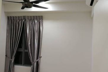 Gravit8 @ Klang South