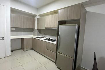 Gravit8 @ Klang South