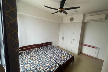 Gravit8 @ Klang South