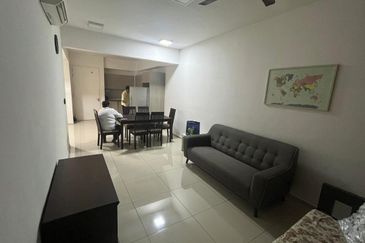 Gravit8 @ Klang South