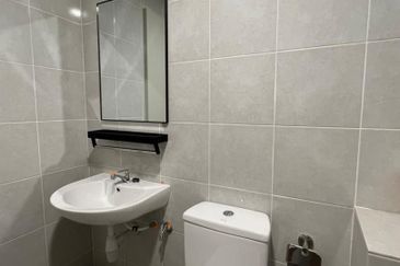 Duduk Se.Ruang @ Eco Sanctuary Telok Panglima Garang for Rent