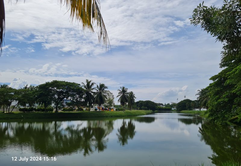 Dedaun, Bandar Cassia