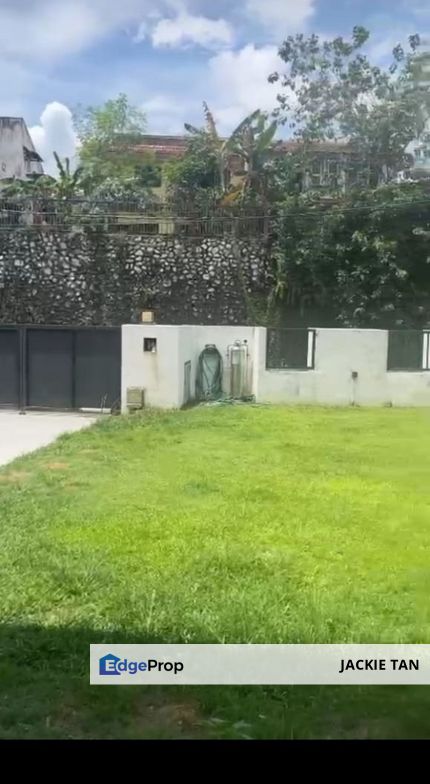 Semi-D @ SS 4, Petaling Jaya - Gated & guarded, big garden, Selangor, Kelana Jaya