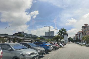 2-Sty End lot shop @ PJU 1, Aman Suria