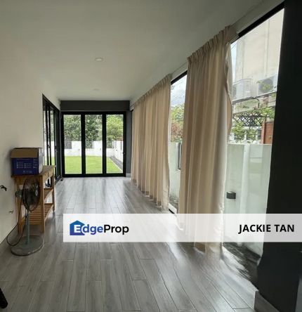 SS 4, Petaling Jaya - Semi-D with 24 hours security and huge garden, Selangor, Petaling Jaya