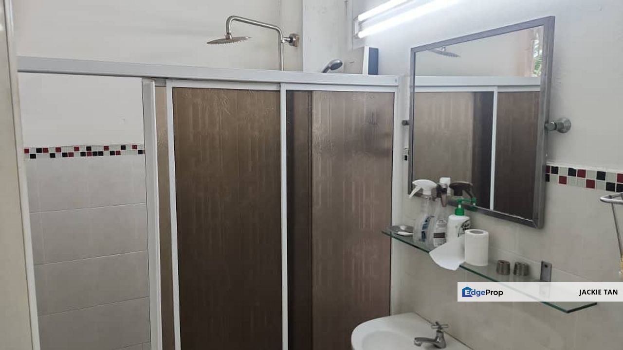 Prime Bangsar 2-sty  Corner Lot  with EXTRA 35 ft Land - High Visibility & Commercial Potential! , Kuala Lumpur, Bangsar