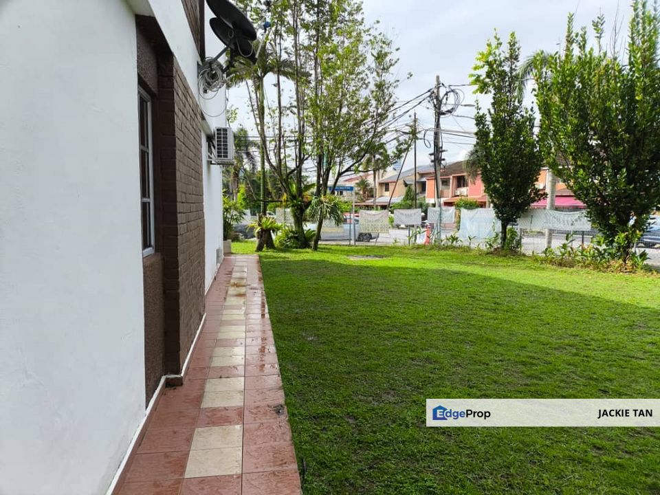 Prime Bangsar 2-sty  Corner Lot  with EXTRA 35 ft Land - High Visibility & Commercial Potential! , Kuala Lumpur, Bangsar