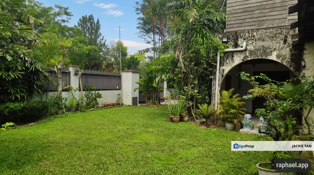 Seksyn 12, PJ - Well Kept Single Storey Bungalow , Selangor, Petaling Jaya