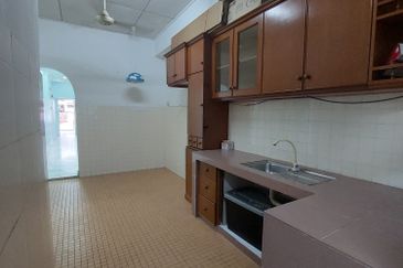 Taman Kinrara Seksyen 1