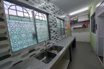 Taman Kinrara Seksyen 1