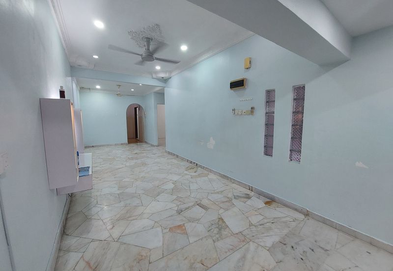 Taman Kinrara Seksyen 1