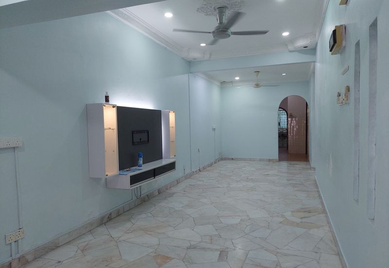 Taman Kinrara Seksyen 1