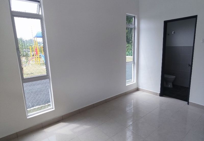 Taman Langat Utama 3 @ Jalan Halia 6