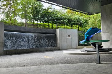 The MET Corporate Towers