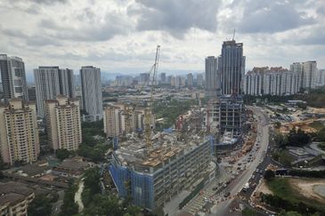 The MET Corporate Towers