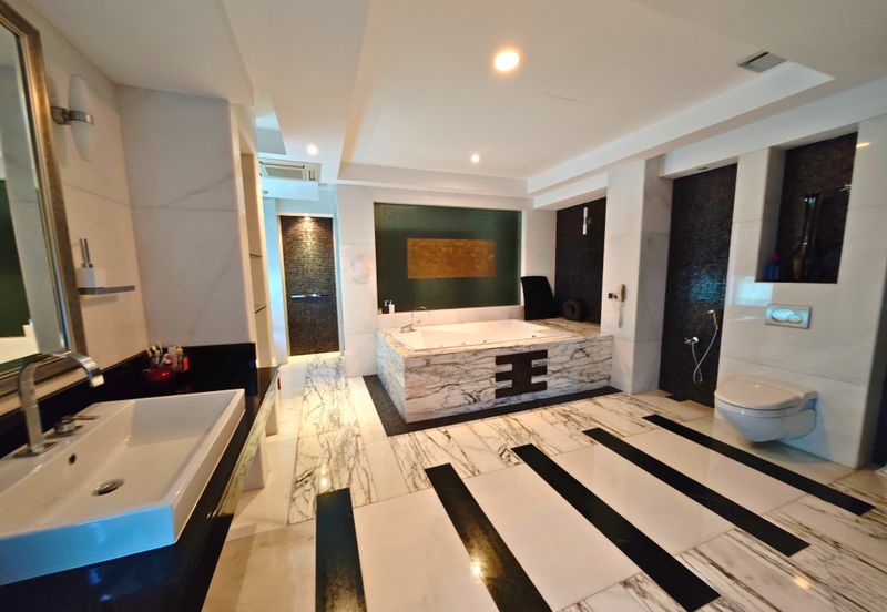 KGSAAS Golf Club, Seksyen 13