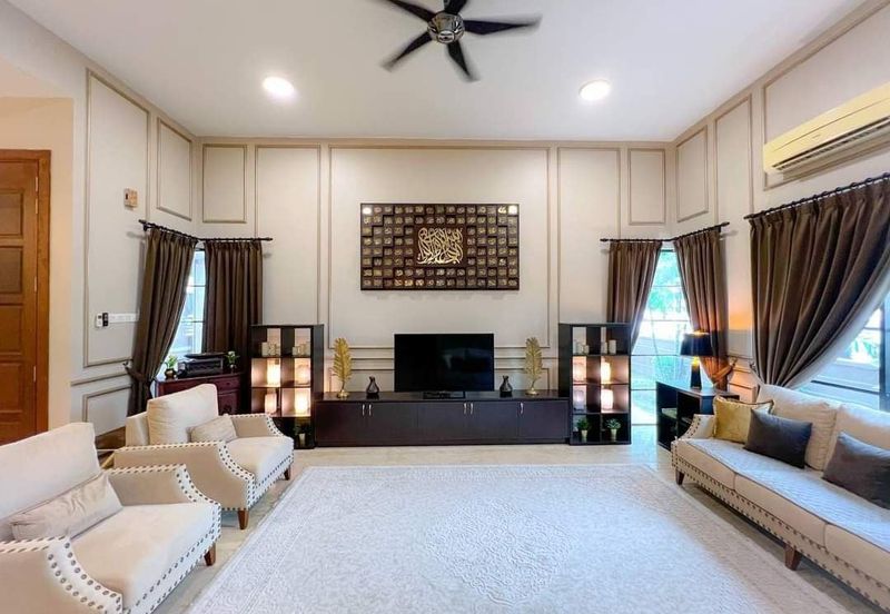 Beautiful Semi Detached For Sale At  Bukit Jelutong Height Bukit Jelutong  