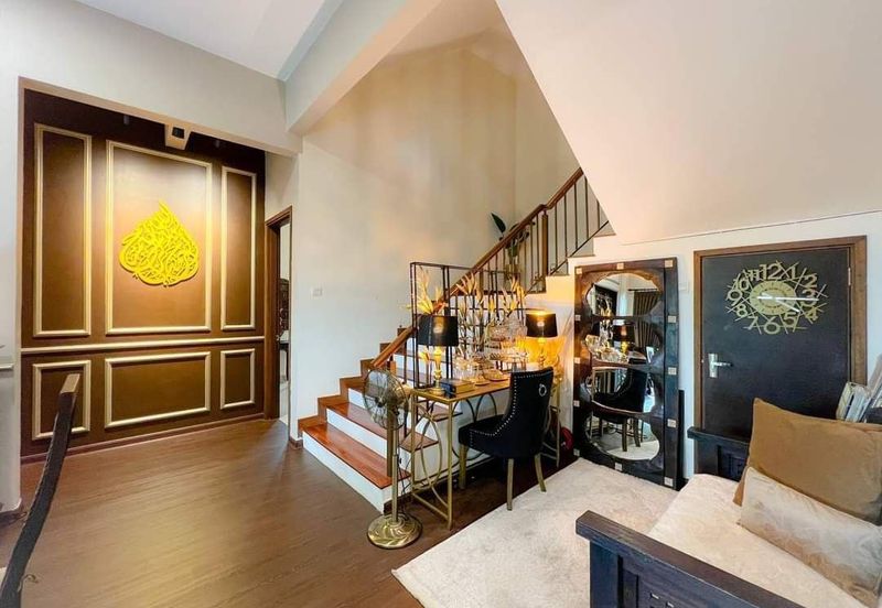 Beautiful Semi Detached For Sale At  Bukit Jelutong Height Bukit Jelutong  