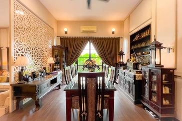 Beautiful Semi Detached For Sale At  Bukit Jelutong Height Bukit Jelutong  