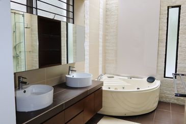 Damansara Heights (Bukit Damansara)