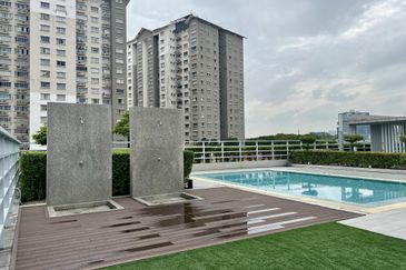 Glomac Centro Serviced Apartments