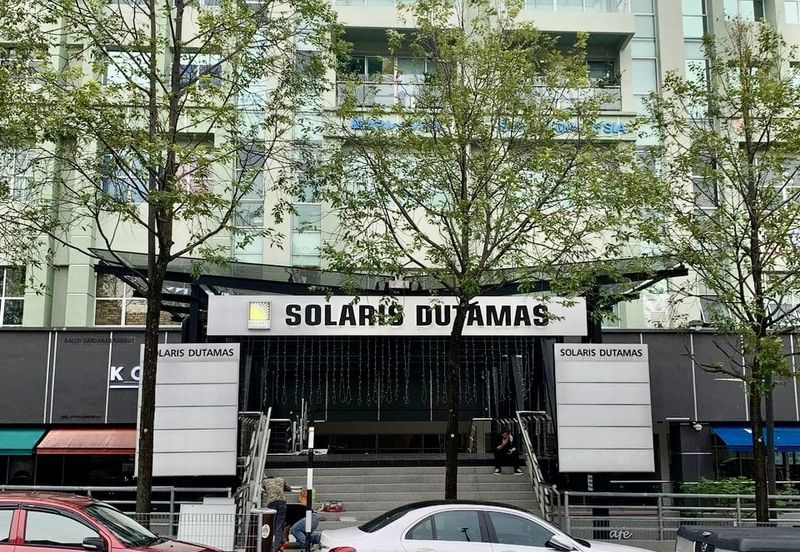 Solaris Dutamas