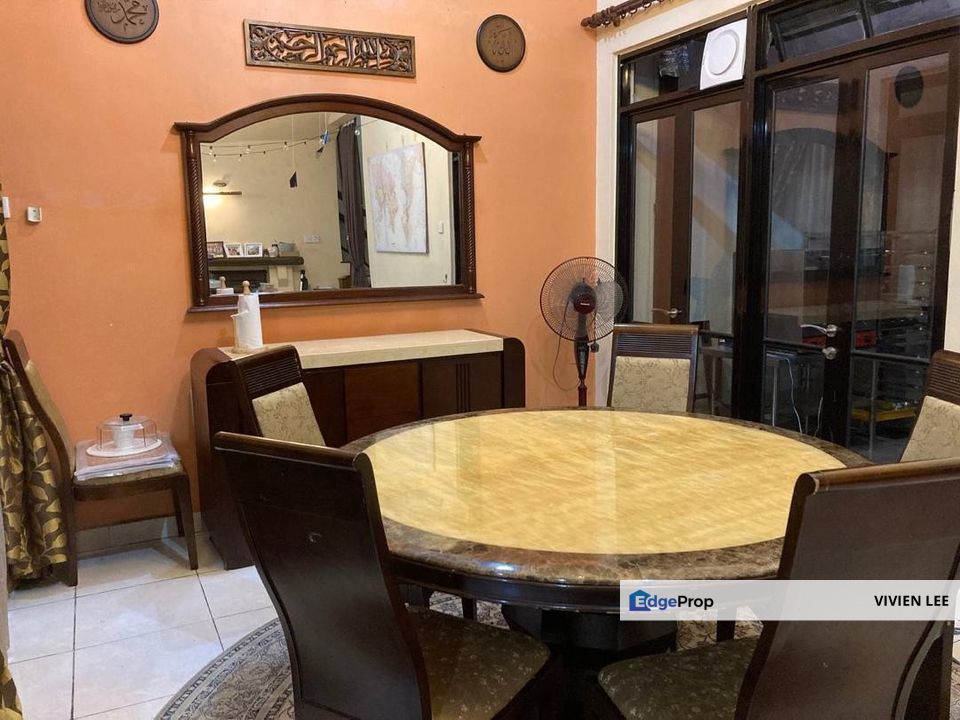 Bukit Jelutong Double Storey Terrace For Sales , Selangor, Shah Alam