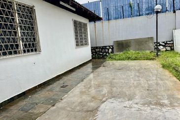 OUG Semi Detached  For Sales 