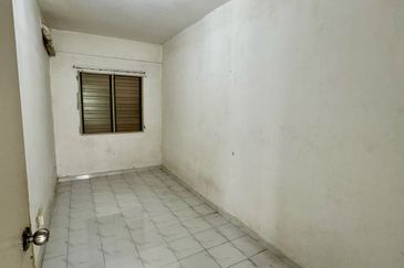 Laman Damai (Li Garden Apartment)