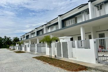Kuala Selangor Double Storey For Sales 