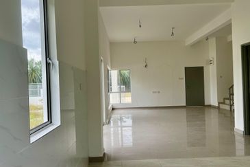 Kuala Selangor Double Storey For Sales 