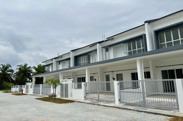 Kuala Selangor Double Storey For Sales 