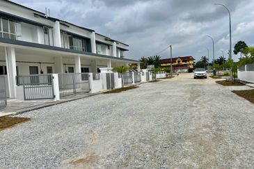 Kuala Selangor Double Storey For Sales 
