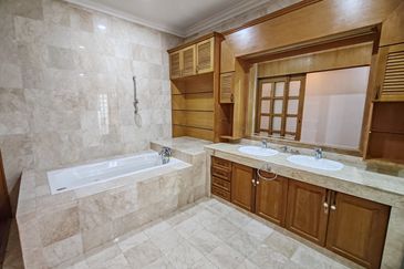 Damansara Heights (Bukit Damansara)