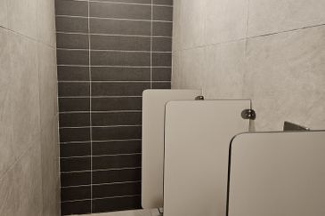 The MET Corporate Towers