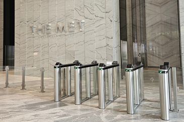 The MET Corporate Towers