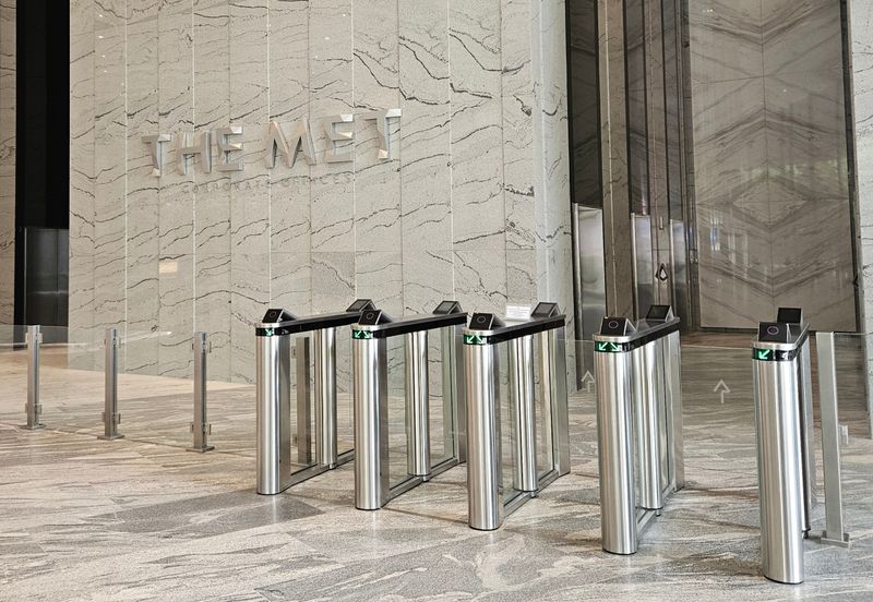 The MET Corporate Towers