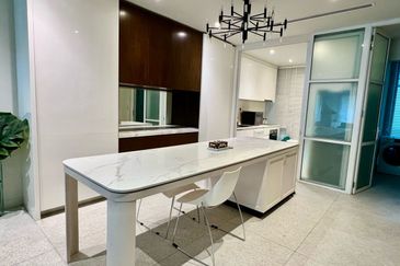 East Residence @ KLGCC