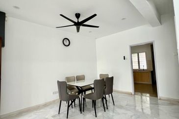 Subang Jaya Double Storey House For Rent 