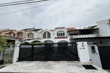 Subang Jaya Double Storey House For Rent 