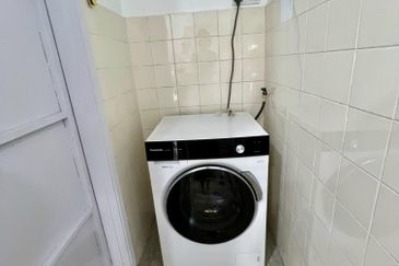 Subang Jaya Double Storey House For Rent 