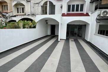 Subang Jaya Double Storey House For Rent 