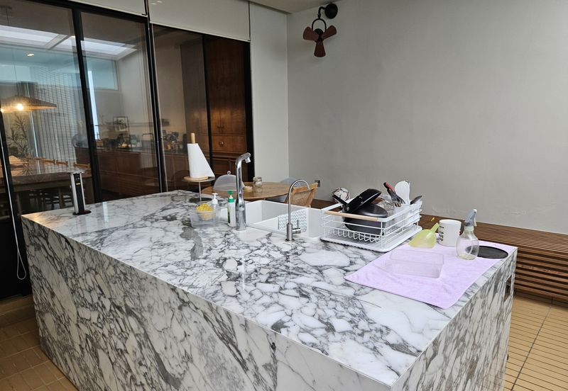 East Residence @ KLGCC