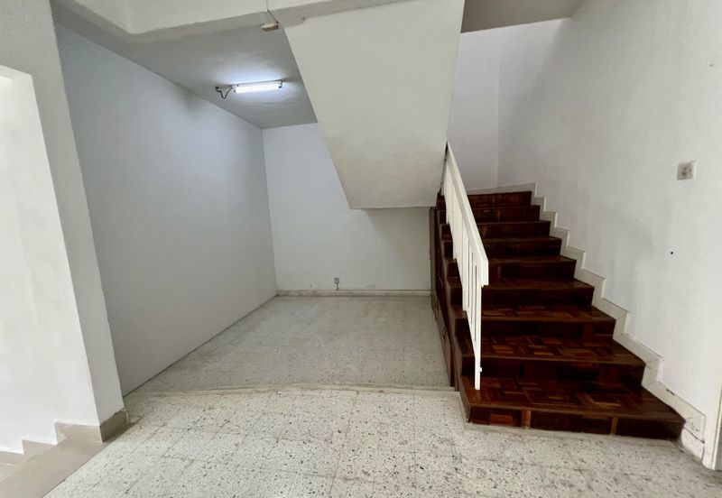 Subang Jaya SS18 Double Storey For Sales 