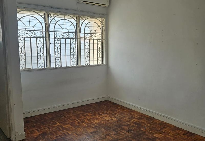 Subang Jaya SS18 Double Storey For Sales 