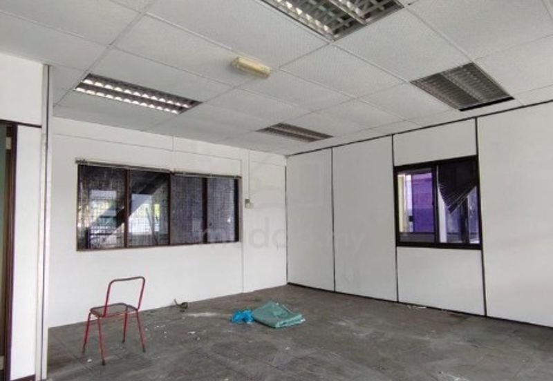 Jalan Perusahaan Baru 1